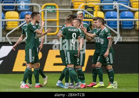 Das Team von Slask Wroclaw feierte während des polnischen Ekstraklasa-Spiels zwischen Arka Gdynia und Slask Wroclaw ein Tor.(Endstand: Arka Gdynia 2:1 Slask Wroclaw) Stockfoto