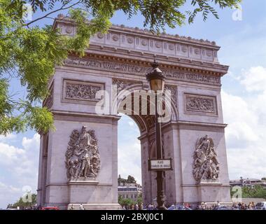 Der Arc de Triomphe, Place Charles de Gaulle, Paris, Île-de-France, Frankreich Stockfoto