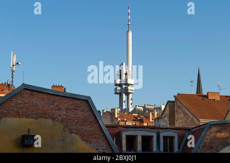 Žižkov Fernsehturm, Prag Stockfoto