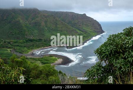 Aussichtspunkt von Halawa Tal auf der Ostseite von Molokai, Hawaii Stockfoto