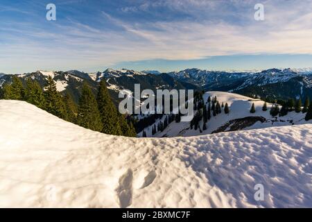 Die bayerischen alpen am Tegernsee Stockfoto