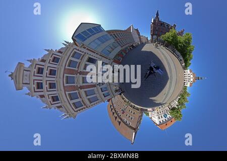 Little Planet Foto, Marktplatz mit Rathaus, Lüneburg, Niedersachsen, Deutschland Stockfoto