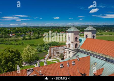 Kloster Tyniec in Krakau. Luftaufnahme der benediktinerabtei. Krakau, Polen. Stockfoto