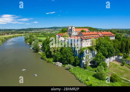 Kloster Tyniec in Krakau. Luftaufnahme der benediktinerabtei. Krakau, Polen. Stockfoto