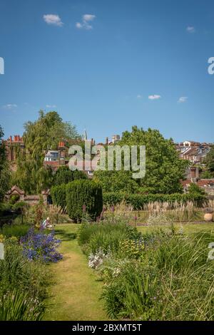 Southover Grange Gardens, Lewes, East Sussex, Großbritannien Stockfoto