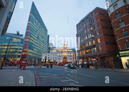 Victoria Palace Theatre, London Stockfoto