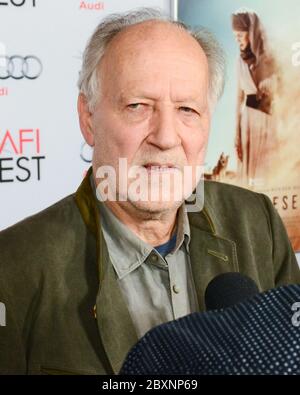 8. November 2015, Hollywood, Kalifornien, USA: Der Schriftsteller/Dierektor Werner Herzog nimmt am AFI FEST 2015 Teil, das von Audi North American Premiere Special Screening von ''Queen of the Desert'' im Dolby Theater präsentiert wird. (Bild: © Billy Bennight/ZUMA Wire) Stockfoto