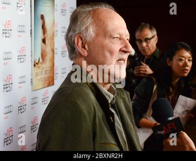 8. November 2015, Hollywood, Kalifornien, USA: Der Schriftsteller/Dierektor Werner Herzog nimmt am AFI FEST 2015 Teil, das von Audi North American Premiere Special Screening von ''Queen of the Desert'' im Dolby Theater präsentiert wird. (Bild: © Billy Bennight/ZUMA Wire) Stockfoto