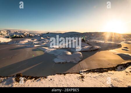 Svinafellsjokull Glacier View im Winter Schnee in Island Stockfoto