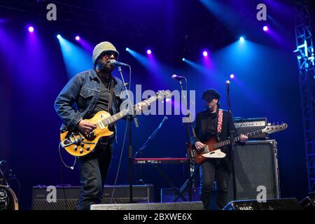 Daniel Lanois & Black Dub treten beim Pori Jazz Festival auf, Finnland 14. Juli 2011 Stockfoto
