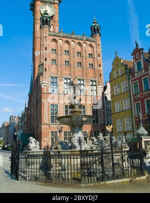 Rathaus und Neptunbrunnen, Danzig Stockfoto