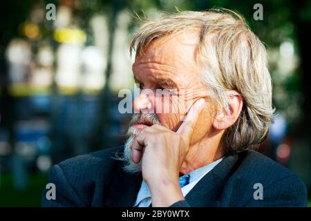 Traurig Greis Stockfoto