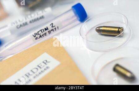 Kugel im ballistischen Labor, konzeptionelles Bild Stockfoto