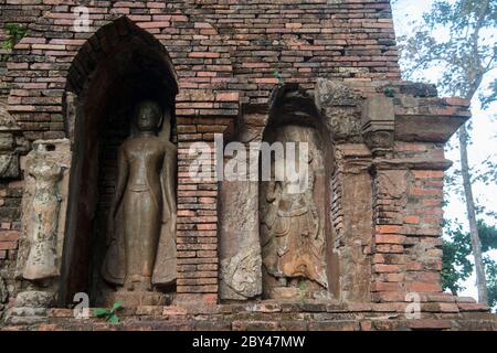 Der Wat Pa Sak in der Stadt Chiang Saen im Norden der Stadt Chiang Rai in Nordthailand. Thailand, Chiang Sean, November 2019 Stockfoto