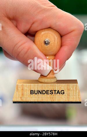 Hand mit Stempelschrift Bundestag, bundestag Stockfoto