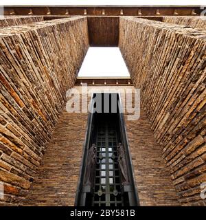 Trauersaal des Bochumer Hauptfriedhofs, nationalsozialistische Architektur, Deutschland, Nordrhein-Westfalen, Ruhrgebiet, Bochum Stockfoto