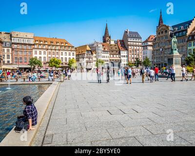 Blick auf den Place Kleber. Place Kleber - größter Platz im Zentrum der Stadt Straßburg. Stockfoto