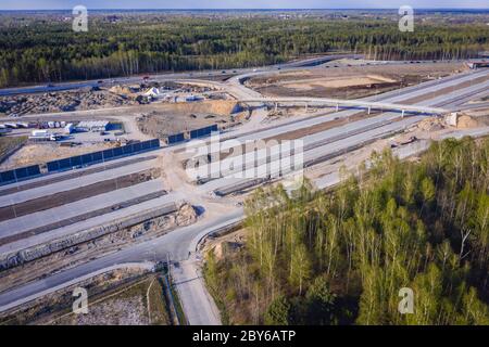 Baustelle der Autobahn A2 im Dorf Stary Konik in der Nähe von Minsk Mazowiecki Stadt, Polen Stockfoto