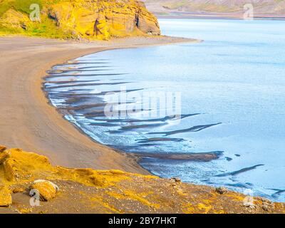 Kleifarvatn - der größte See auf der Halbinsel Reykjanes in Island. Stockfoto