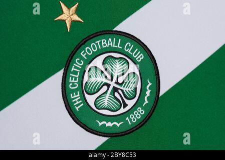 Nahaufnahme des Celtic FC Heimtrikots 2019/20 Stockfoto