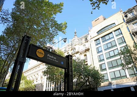 Piedras Subte-Station an der Avenida de Mayo Street in Downtown Buenos Aires, Argentinien, Südamerika Stockfoto