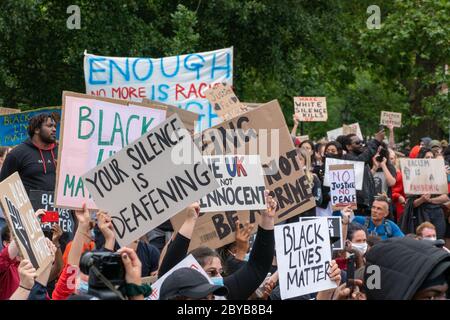 London, 3. Juni 2020. Etwa 15000 Menschen hat sich bei Black Lives Matter nach dem Mord an George Floyd in Minneapolis durch Polizeibeamten Stockfoto