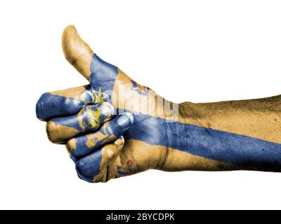 Alte Frau mit Arthritis geben den Daumen nach oben Zeichen Stockfoto