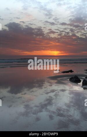 Sonnenuntergang Woolacombe Küste von North Devon Stockfoto