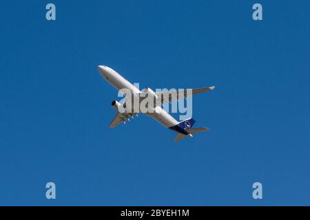 FRANKFURT, DEUTSCHLAND 11.08.2019 Lufthansa AIRLINES Airbus D-AIKI A330-343 starten ihren Start am fraport-flughafen in Frankfurt. Stockfoto