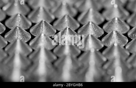 Pistole Kugeln auf weißem Hintergrund Stockfoto