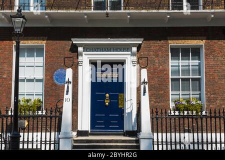 England, London, Westminster, St. James's, St. James Square, Chatham House alias The Royal Institute of International Affairs Stockfoto