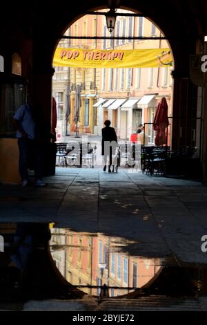 Italien/Modena – 23. Juni 2019: Piazza Roma und Militärakademie in Modena in der Emilia-Romagna. Es ist bekannt für seinen Balsamico-Essig, Oper und Ferra Stockfoto