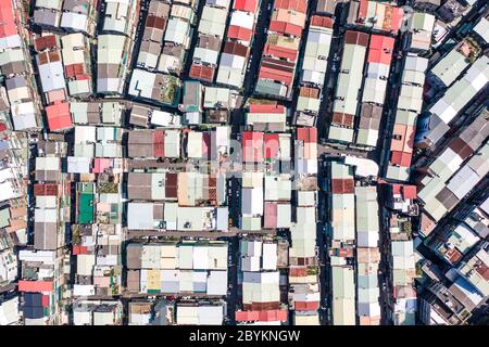 Taipei City Aerial View - Asia Business Concept Bild, Panorama modernes Stadtbild Gebäude Vogelperspektive unter Tag und blauem Himmel, aufgenommen in Taipei, Stockfoto