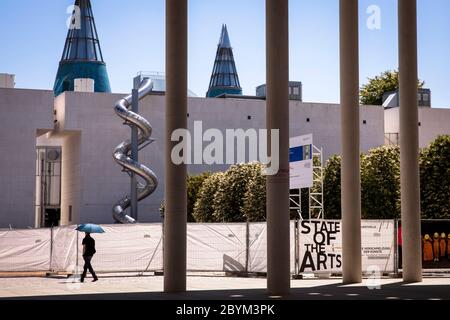 Blick vom Kunstmuseum Bonn auf die Kunst- und Ausstellungshalle der Bundesrepublik Deutschland, Bonn, Nordrhein-Westfalen, Deutschland. Blick vom Kun Stockfoto