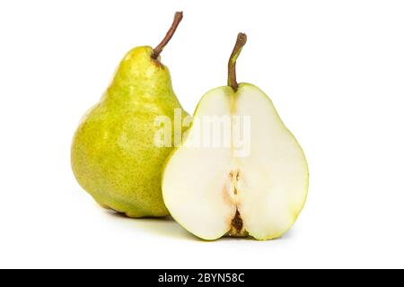 Ganze Torf und Birne wird halbiert Stockfoto