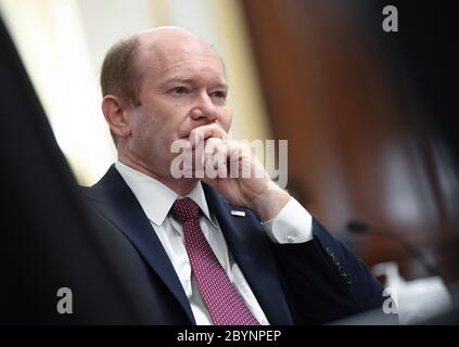 Washington, Usa. Juni 2020. US-Senator Chris Coons nimmt am Mittwoch, den 10. Juni 2020, an den Anhörungen zum Small Business and Entrepreneurship-Senat Teil, um die Umsetzung des Titels I des CARES Act auf dem Capitol Hill in Washington, DC zu prüfen. Foto von Kevin Dietsch/UPI Quelle: UPI/Alamy Live News Stockfoto