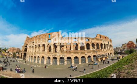 Die Iconic, das legendäre Kolosseum von Rom, Italien Stockfoto