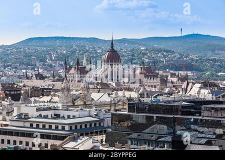 Blick auf Budapest und Glockenturm von der Spitze des St. Stephan Basilika, Ungarn Stockfoto