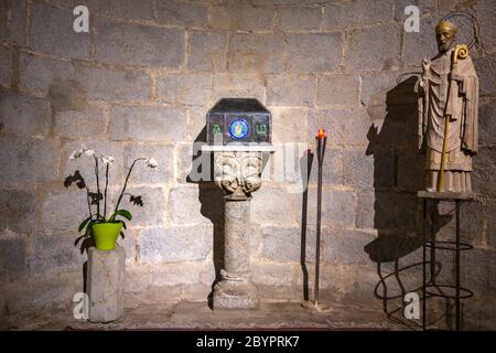 Innenraum der Kathedrale La Seu d'Urgell, Kathedrale Santa Maria d'Urgell, La Seu d'Urgell, Provinz Lleida, Katalonien, Spanien Stockfoto