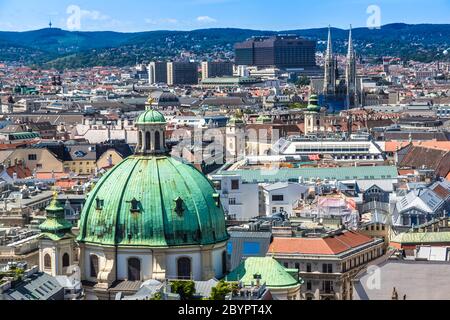 Panorama von Wien vom Stephansdom Stockfoto