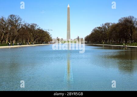 Washington Monument in neuem reflektierenden Pool Stockfoto