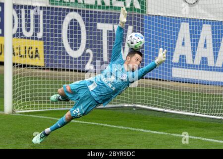 Mlada Boleslav, Tschechische Republik. Juni 2020. Ales Mandous Goakeper von Sigma Olomouc in Aktion während des 29. Rundenmatches der tschechischen Fußballliga Mlada Boleslav gegen Sigma Olomouc in Mlada Boleslav in der Tschechischen Republik. Kredit: Slavek Ruta/ZUMA Wire/Alamy Live News Stockfoto