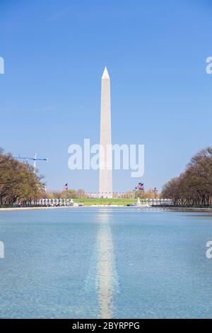 Washington Monument in neuem reflektierenden Pool Stockfoto