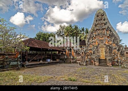 Sidan, Bali Island, Indonesien. Mai 2019. Der Pura Dalem Sidan in Gianyar wird auch Tempel der Todesritter genannt. Stockfoto