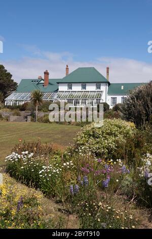 Das 1845 erbaute Regierungshaus ist die offizielle Residenz der Gouverneure der Falklandinseln. Stanley, Falklandinseln, Großbritannien Stockfoto