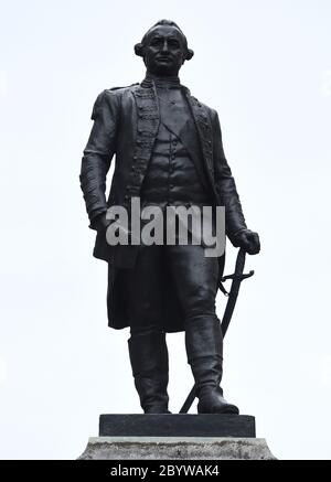 Eine Statue von Robert Clive in der King Charles Street, London. Stockfoto