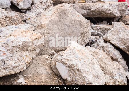 Trümmern eines zerstörten Straße. Stockfoto