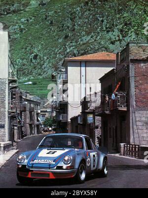 Provinz Palermo (Sizilien, Italien), 'Piccolo Madonie'-Rennstrecke, 13. Mai 1973. Der Porsche 911 Carrera RSR 3.0 (Gruppe 5) des Martini Racing Teams auf der Targa Florio 1973 Stockfoto