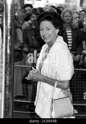 LONDON, GROSSBRITANNIEN. Juli 1980: Prinzessin Margaret bei der königlichen Premiere von 'Little Miss Marker' in London. © Paul Smith/Featureflash Stockfoto