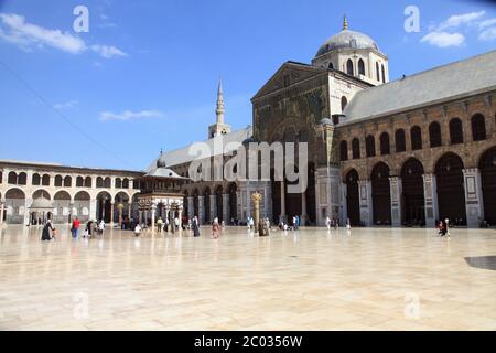 Die Damascus Umayyad Moschee ist eine der ältesten Moscheen der Welt. Während es eine christliche Basilika war, wurde es in eine Moschee im Jahr 635 umgewandelt. Stockfoto